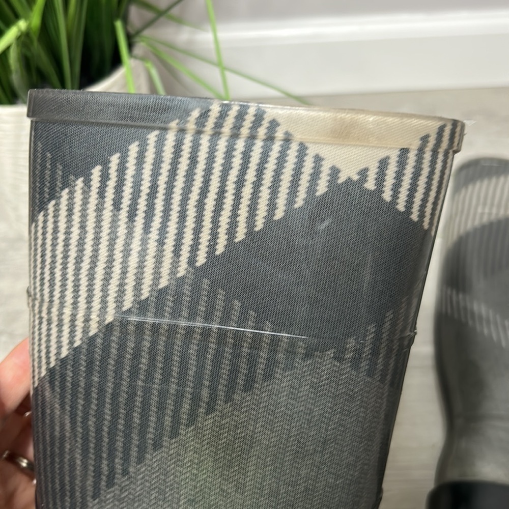 Burberry • plaid check signature rubber winter rain boots - Picture 8 of 16